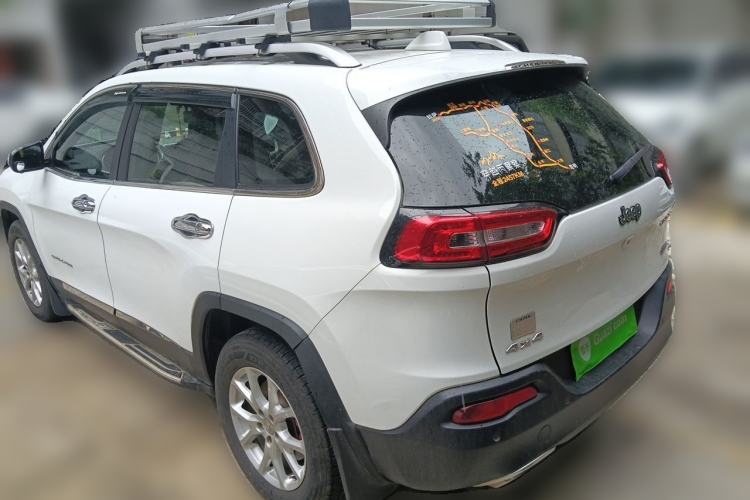 Used Jeep Cherokee 2016 2.4L Professional Smart Version Rear Left 45 Deg
