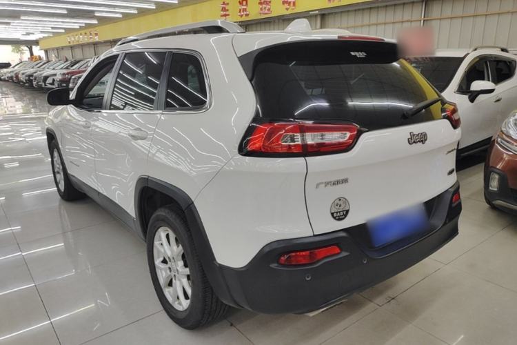 Used Jeep Cherokee 2016 2.4L Leading Edition Rear Left 45 Deg