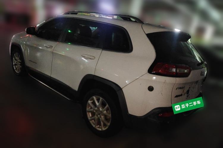 Used Jeep Cherokee 2016 2.0L Superior Edition Rear Left 45 Deg