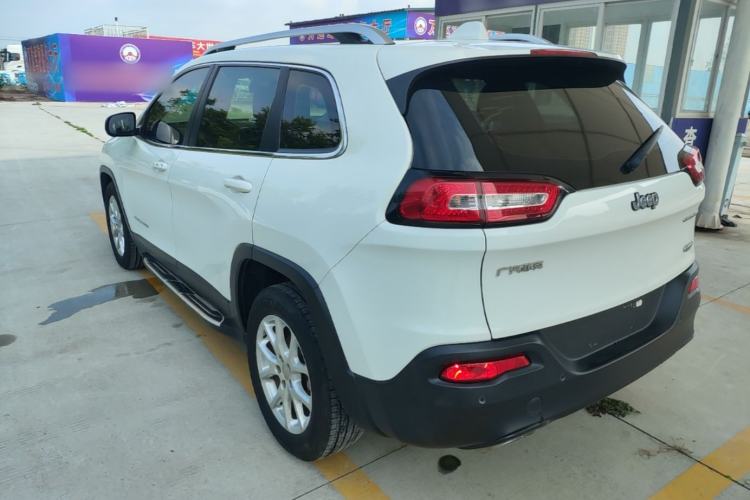 Used Jeep Cherokee 2016 2.4L Leading Edition Rear Left 45 Deg