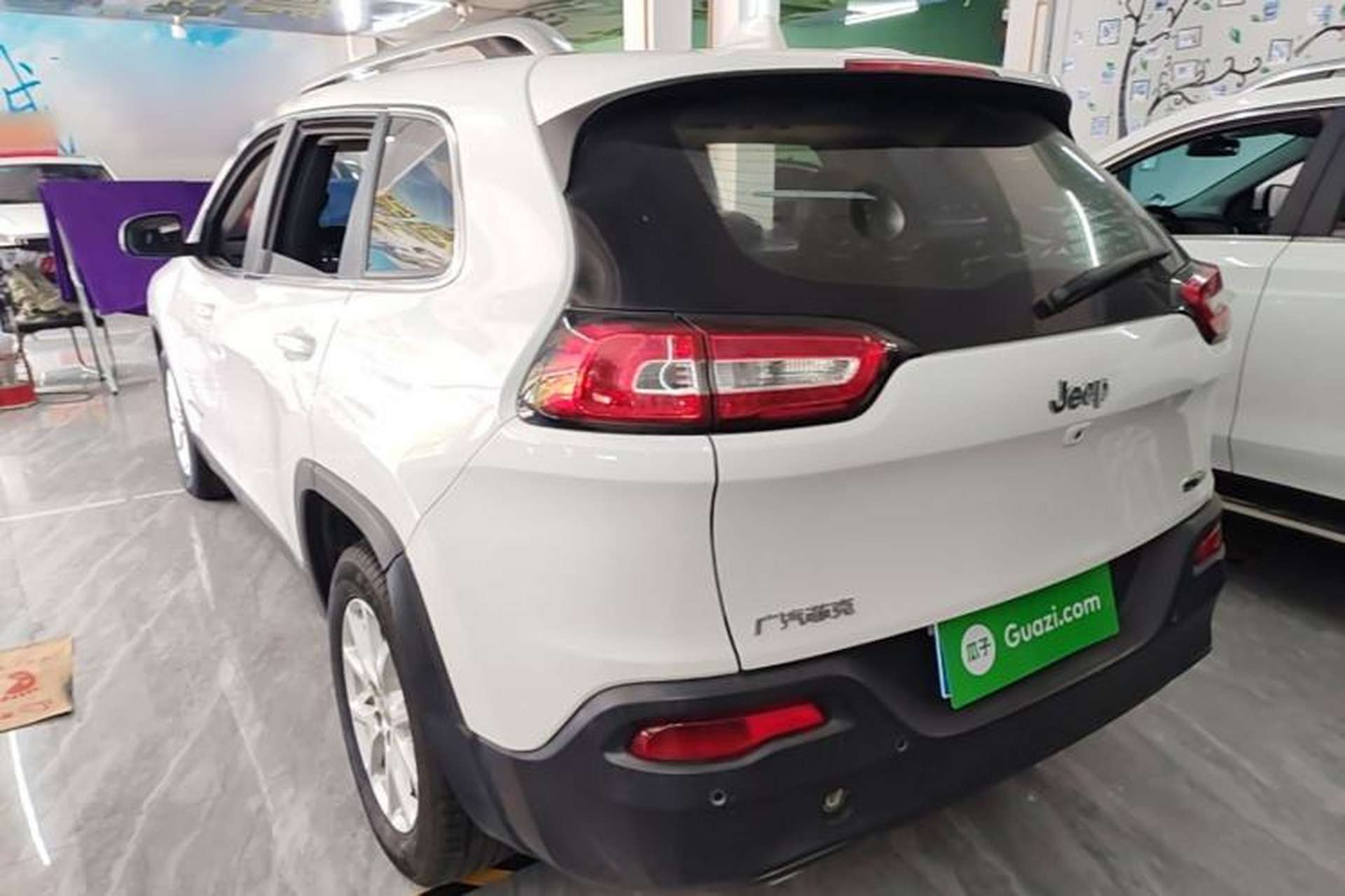 Used Jeep Cherokee 2016 2.0L Superior Edition Rear Left 45 Deg