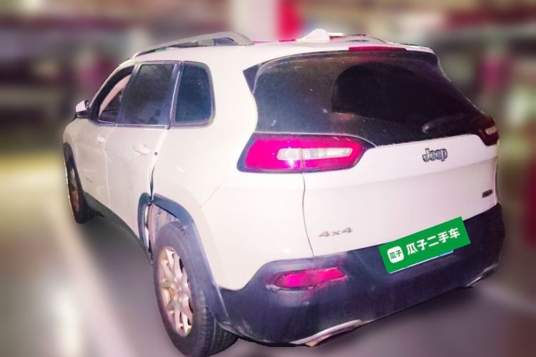 Used Jeep Cherokee 2016 2.4L Professional Edition Rear Left 45 Deg