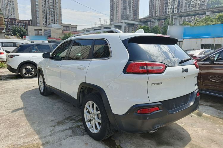 Used Jeep Cherokee 2016 2.0L Smart Version Rear Left 45 Deg