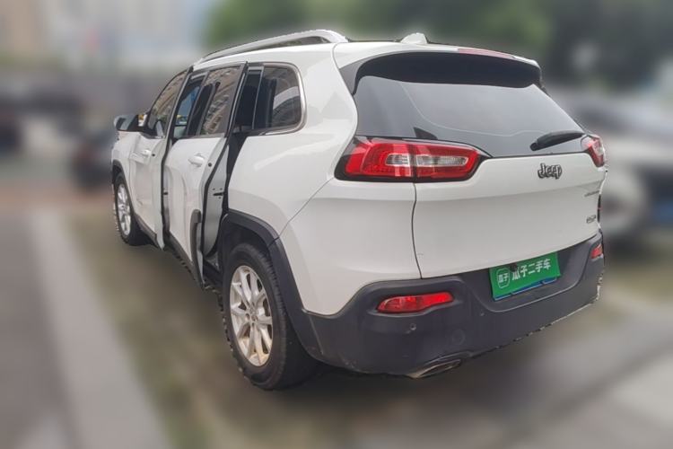 Used Jeep Cherokee 2016 2.4L Leading Edition Rear Left 45 Deg
