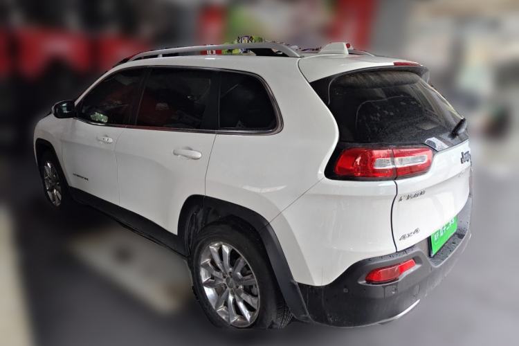 Used Jeep Cherokee 2016 2.4L All-in-One Edition Rear Left 45 Deg