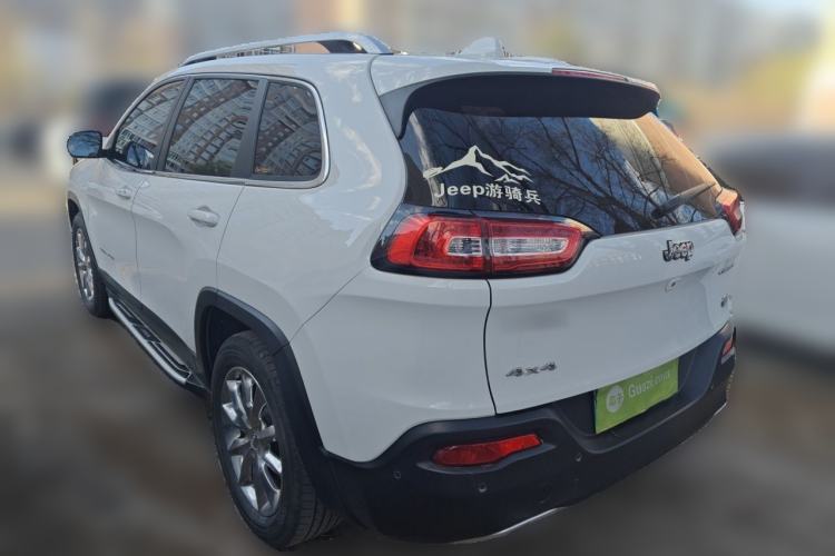 Used Jeep Cherokee 2016 2.4L All-in-One Edition Rear Left 45 Deg
