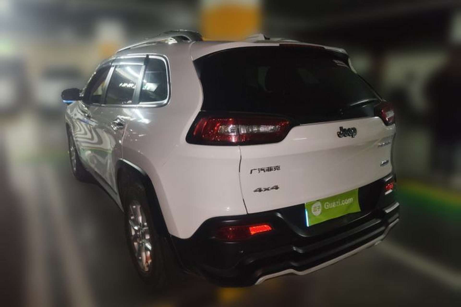 Used Jeep Cherokee 2016 2.4L Leading Edition Rear Left 45 Deg