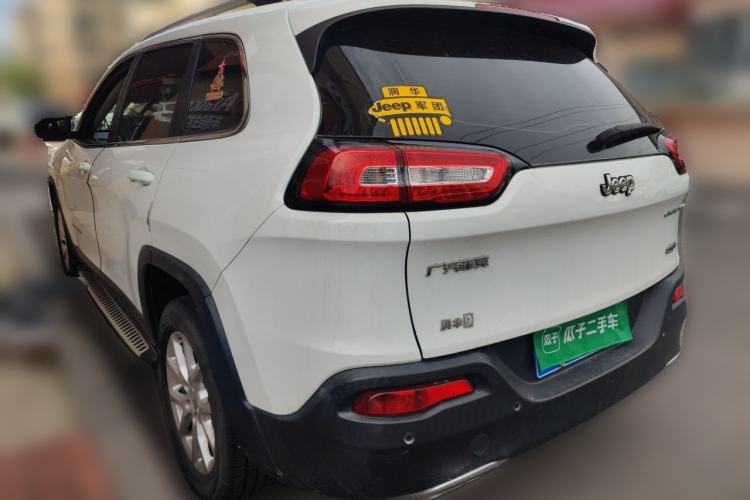 Used Jeep Cherokee 2016 2.4L Leading Edition Rear Left 45 Deg
