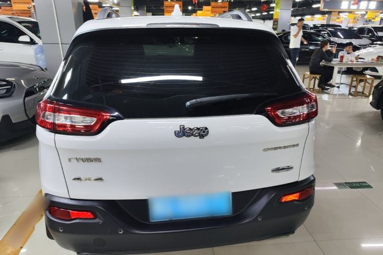Used Jeep Cherokee 2016 2.4L Leading Edition Rear