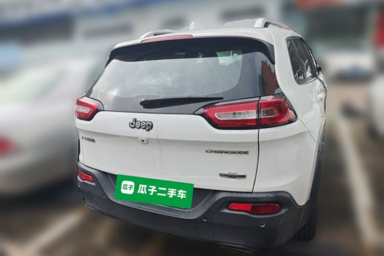 Used Jeep Cherokee 2016 2.4L Leading Smart Version Rear