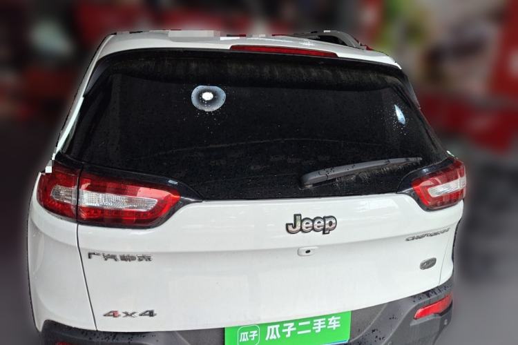 Used Jeep Cherokee 2016 2.4L All-in-One Edition Rear