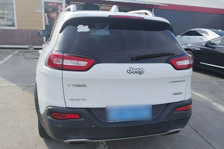 Used Jeep Cherokee 2016 2.4L Professional Edition Rear
