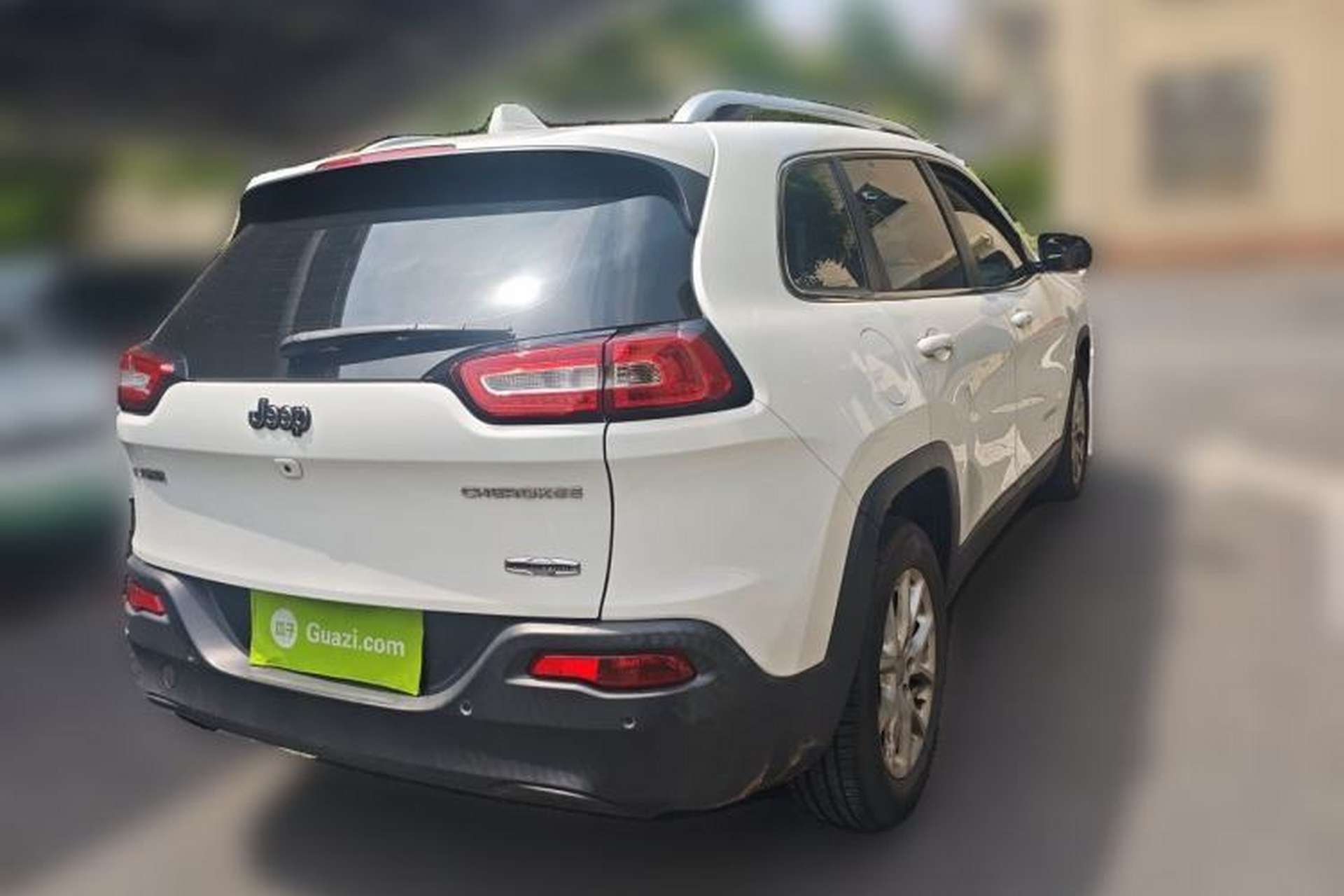 Used Jeep Cherokee 2016 2.0L Superior Edition Rear Right 45 Deg