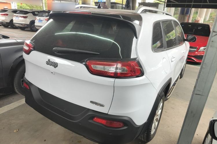 Used Jeep Cherokee 2016 2.0L Superior Edition Rear Right 45 Deg