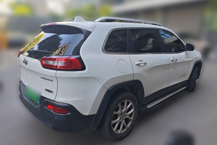 Used Jeep Cherokee 2016 2.4L Leading Edition Rear Right 45 Deg