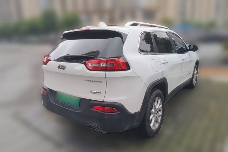 Used Jeep Cherokee 2016 2.4L Leading Edition Rear Right 45 Deg