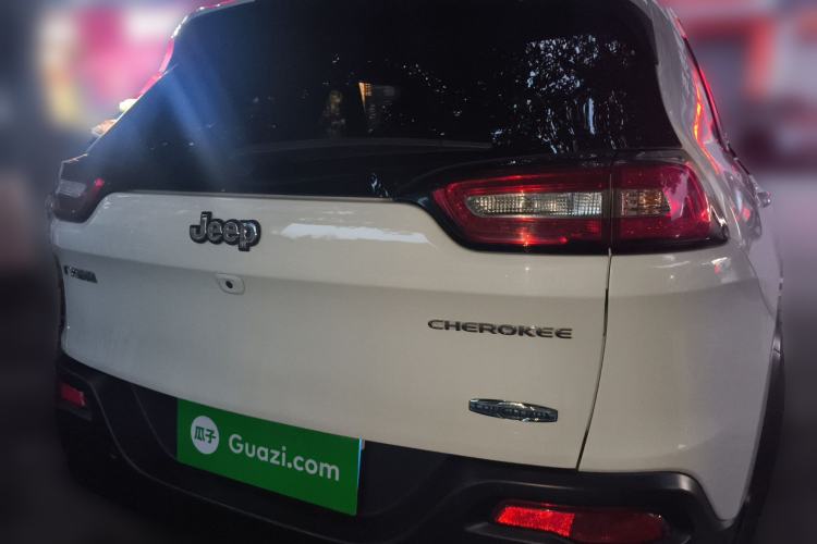 Used Jeep Cherokee 2016 2.0L Smart Version Rear