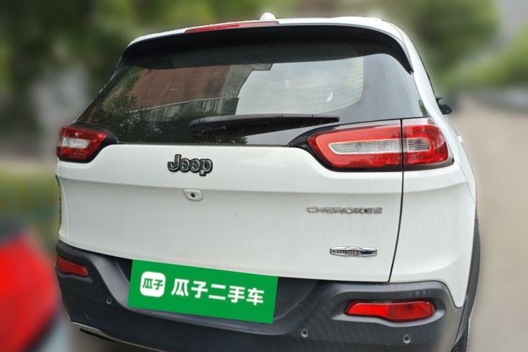 Used Jeep Cherokee 2016 2.4L Professional Smart Version Rear
