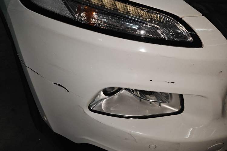 Used Jeep Cherokee 2016 2.0L Superior Edition Right Front Headlight
