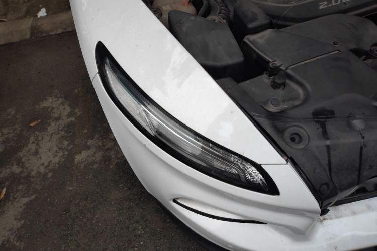 Used Jeep Cherokee 2016 2.0L Superior Edition Right Front Headlight