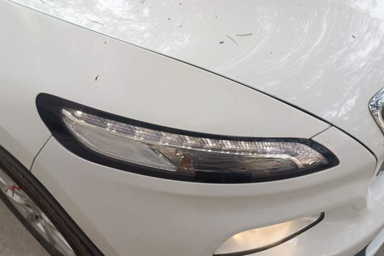 Used Jeep Cherokee 2016 2.4L Professional Edition Right Front Headlight