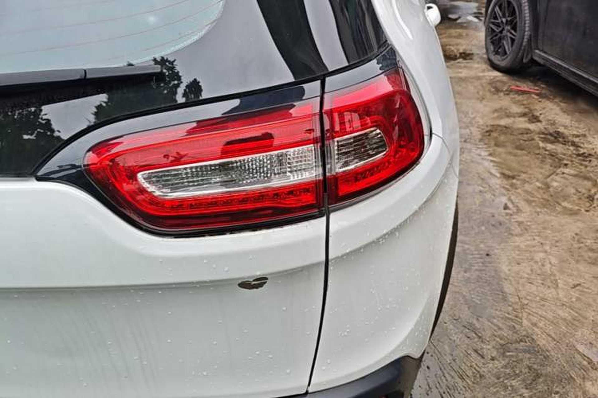 Used Jeep Cherokee 2016 2.4L Professional Smart Version Right Rear Taillight