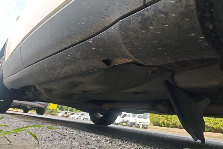 Used Jeep Cherokee 2016 2.0L Superior Edition Right Side Sill