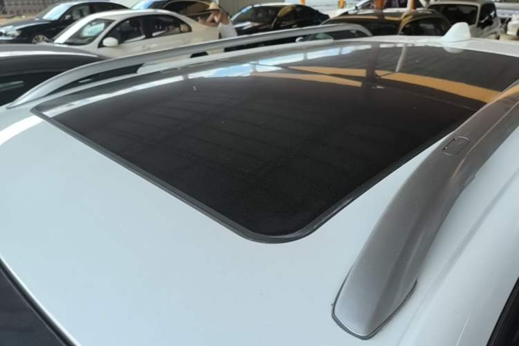Used Jeep Cherokee 2016 2.0L Leading Edition Roof