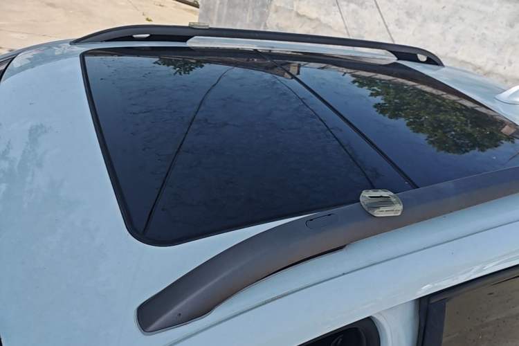Used Jeep Cherokee 2016 2.4L 75th Anniversary Edition Roof