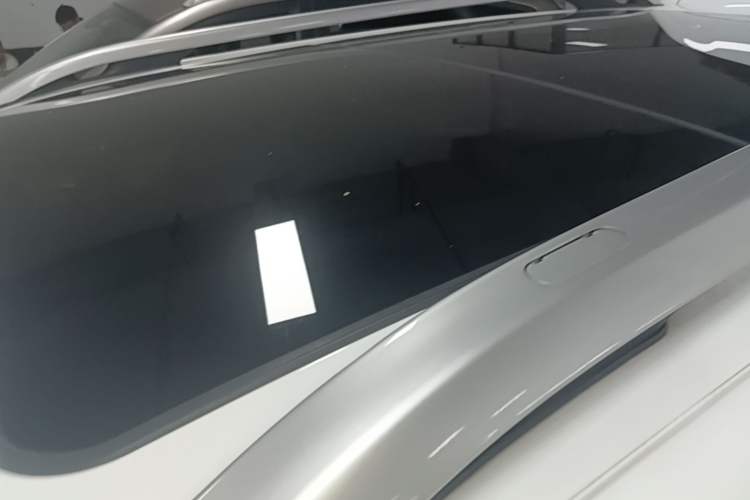 Used Jeep Cherokee 2016 2.0L Superior Edition Roof