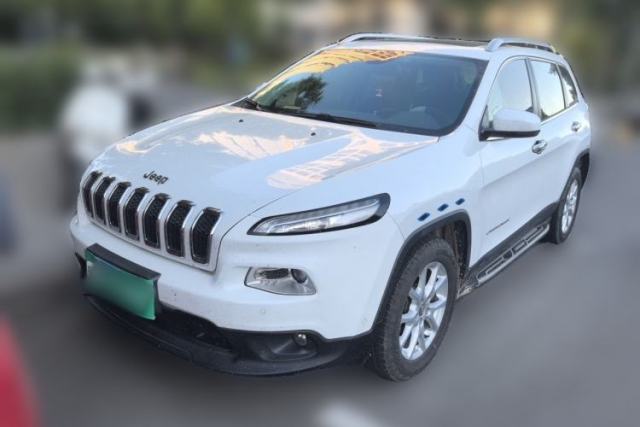 Used Jeep Cherokee 2016 2.0L Superior Edition