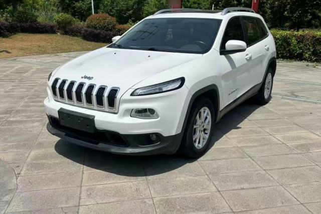 Used Jeep Cherokee 2016 2.4L Leading Edition