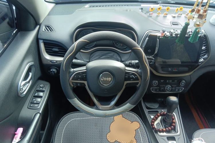 Used Jeep Cherokee 2016 2.4L Leading Smart Version Steering Wheel