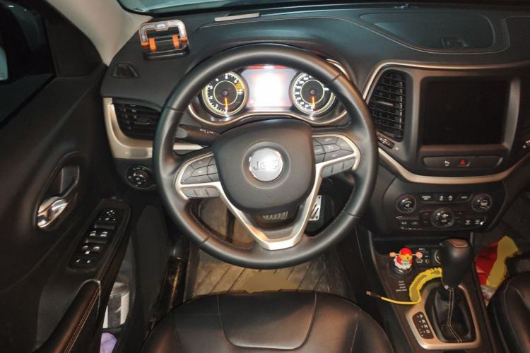 Used Jeep Cherokee 2016 2.4L 75th Anniversary Edition Steering Wheel