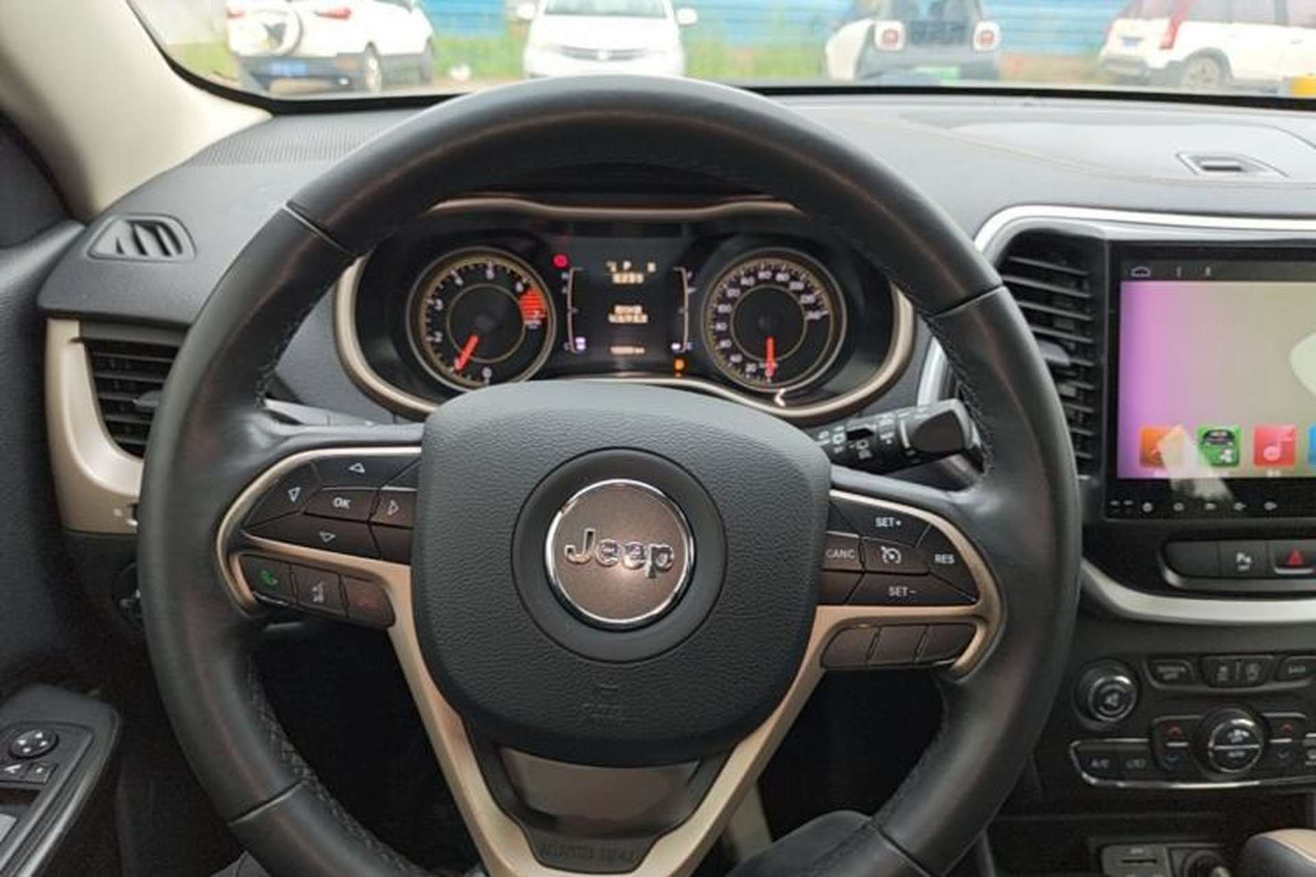 Used Jeep Cherokee 2016 2.4L Professional Edition Steering Wheel