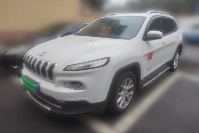 Used Jeep Cherokee 2016 2.0L Superior Edition