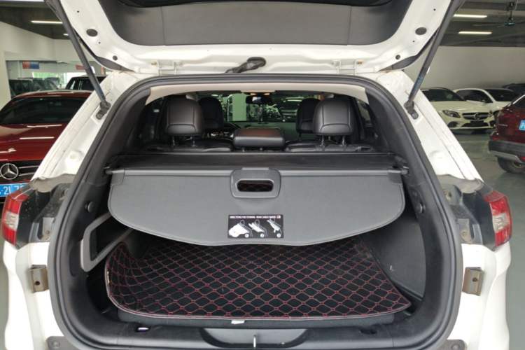 Used Jeep Cherokee 2016 2.4L Leading Edition Trunk