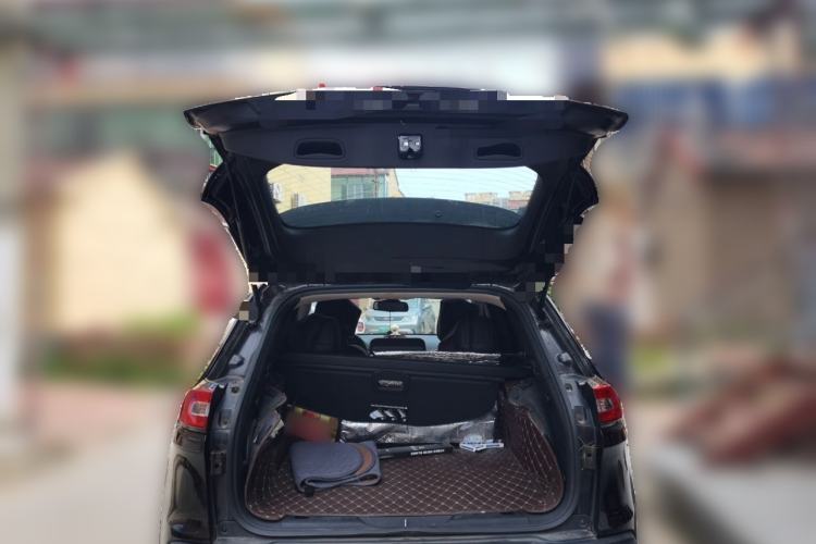 Used Jeep Cherokee 2016 2.4L Professional Smart Version Trunk