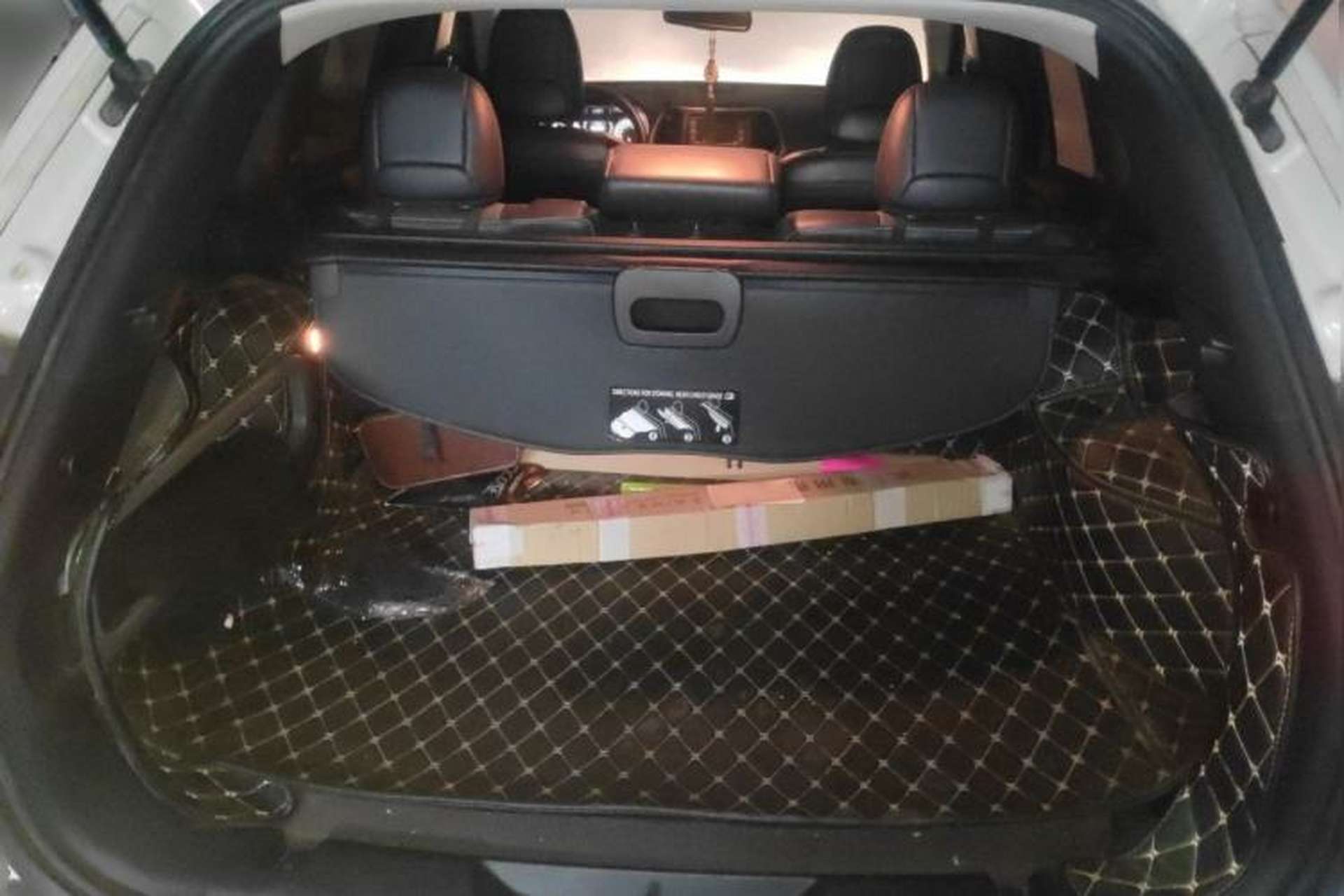 Used Jeep Cherokee 2016 2.0L Leading Edition Trunk