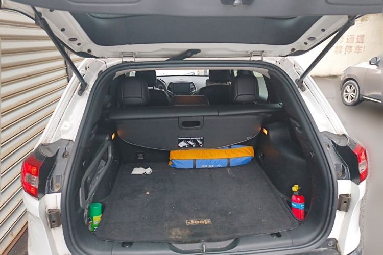 Used Jeep Cherokee 2016 2.4L Leading Edition Trunk