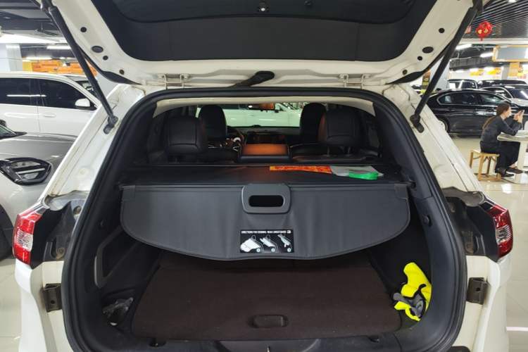 Used Jeep Cherokee 2016 2.4L Leading Edition Trunk