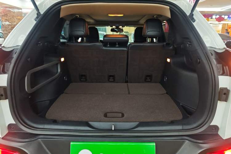 Used Jeep Cherokee 2016 2.4L Leading Edition Trunk