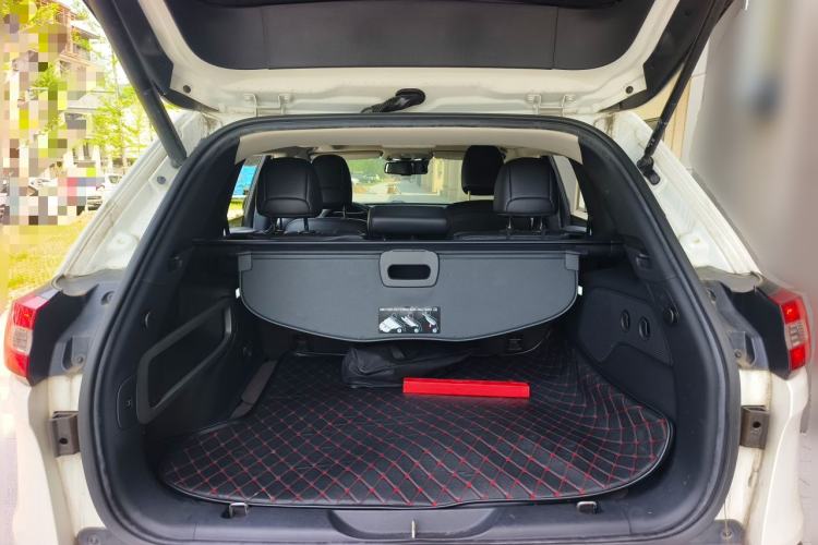 Used Jeep Cherokee 2016 2.4L All-in-One Edition Trunk