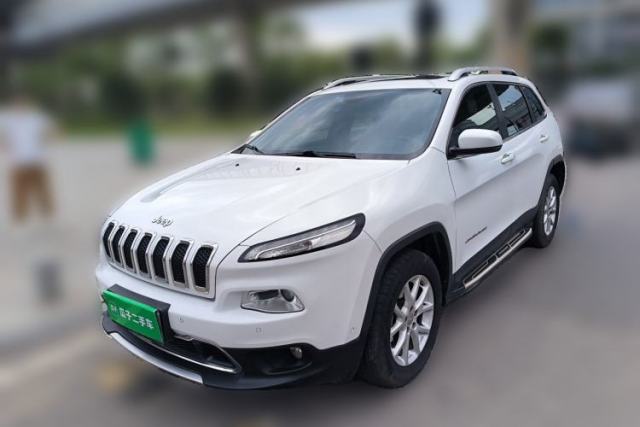 Used Jeep Cherokee 2016 2.4L Professional Smart Version