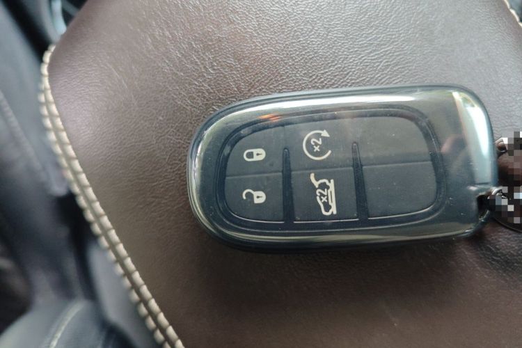 Used Jeep Cherokee 2016 2.4L Superior Edition Vehicle Key
