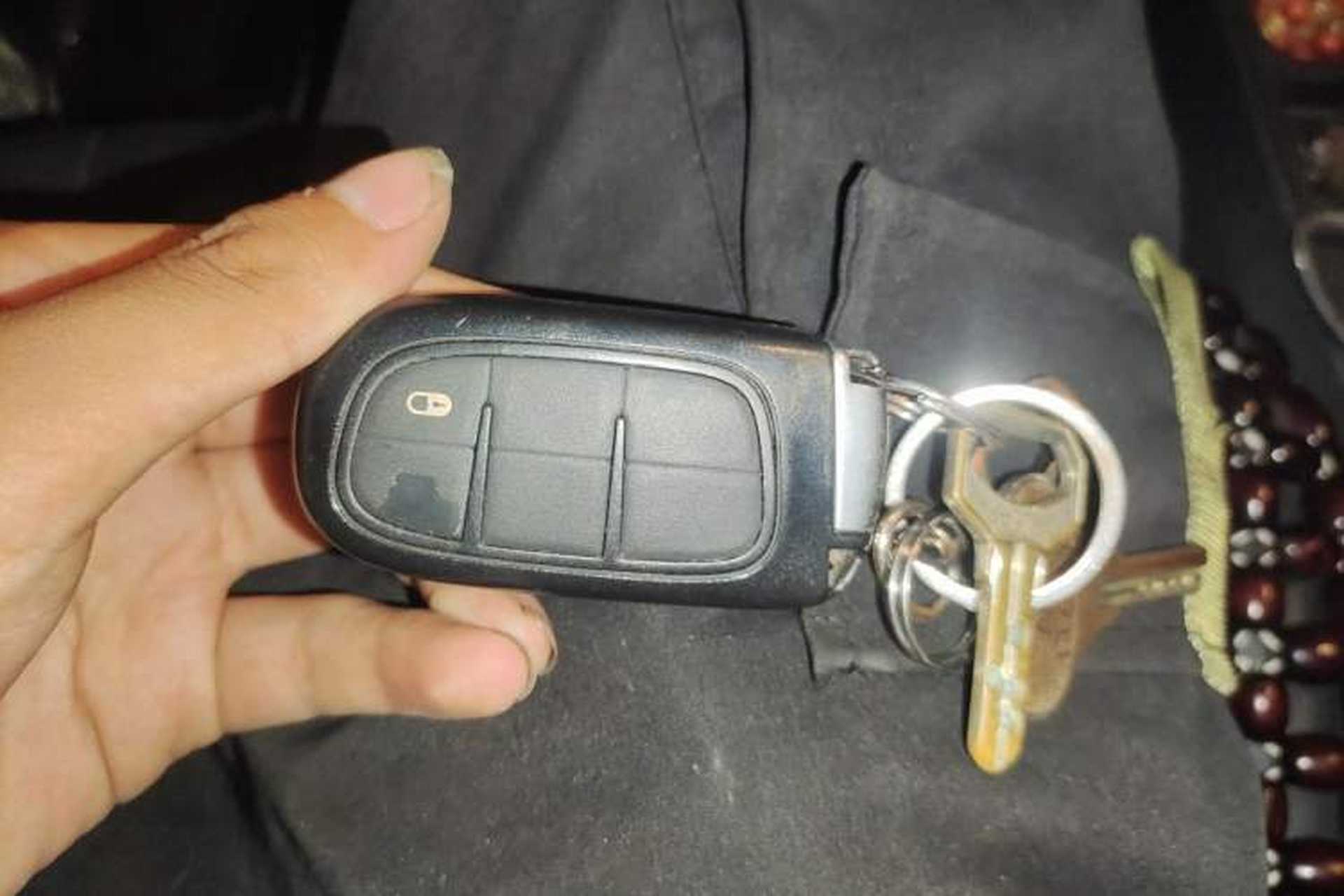 Used Jeep Cherokee 2016 2.0L Superior Edition Vehicle Key