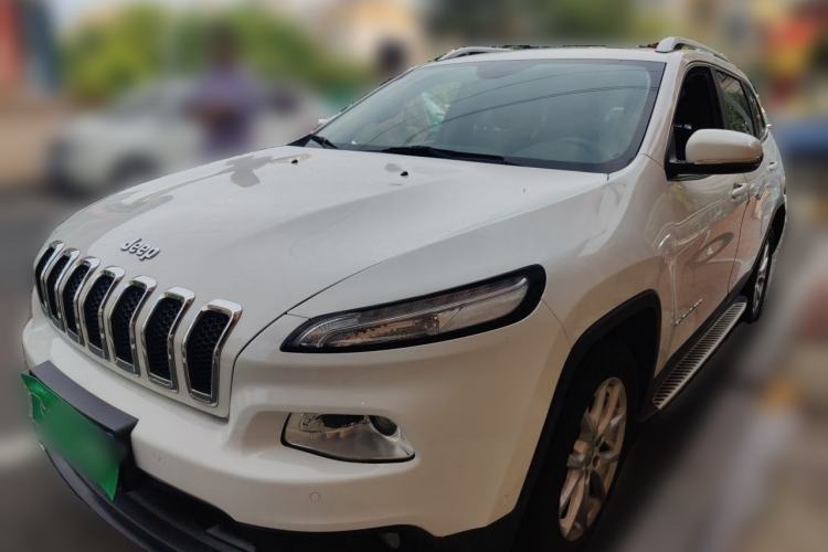 Used Jeep Cherokee 2016 2.4L Leading Edition Guazi used car, China used car export, Used car for sale, Used  cars, Cheapest cars for sale