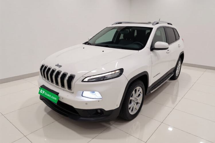 Used Jeep Cherokee 2016 2.4L Leading Edition Guazi used car, China used car export, Used car for sale, Used  cars, Cheapest cars for sale