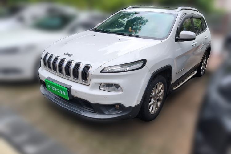 Used Jeep Cherokee 2016 2.0L Superior Edition Guazi used car, China used car export, Used car for sale, Used  cars, Cheapest cars for sale