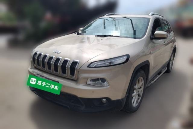 Used Jeep Cherokee 2016 2.0L Superior Edition